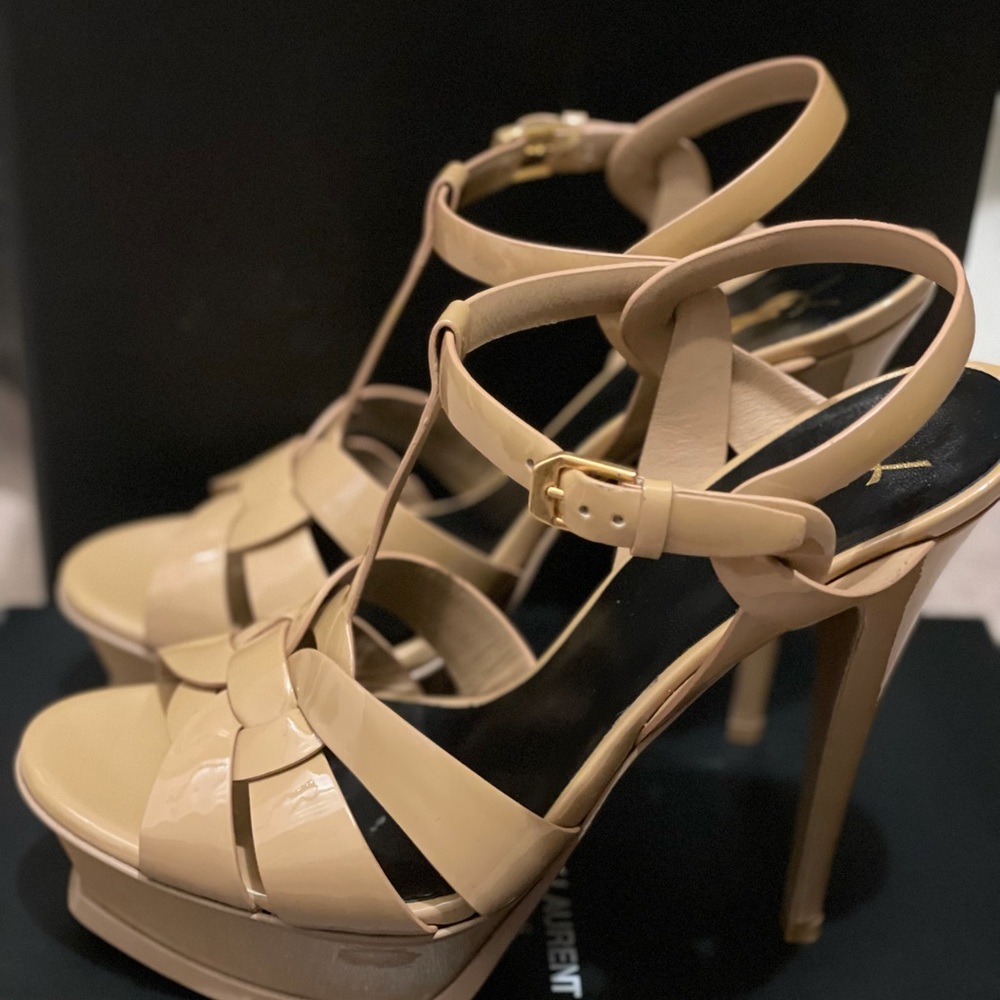 Almost Brand New Saint Lauren signature Sandals size 38.5